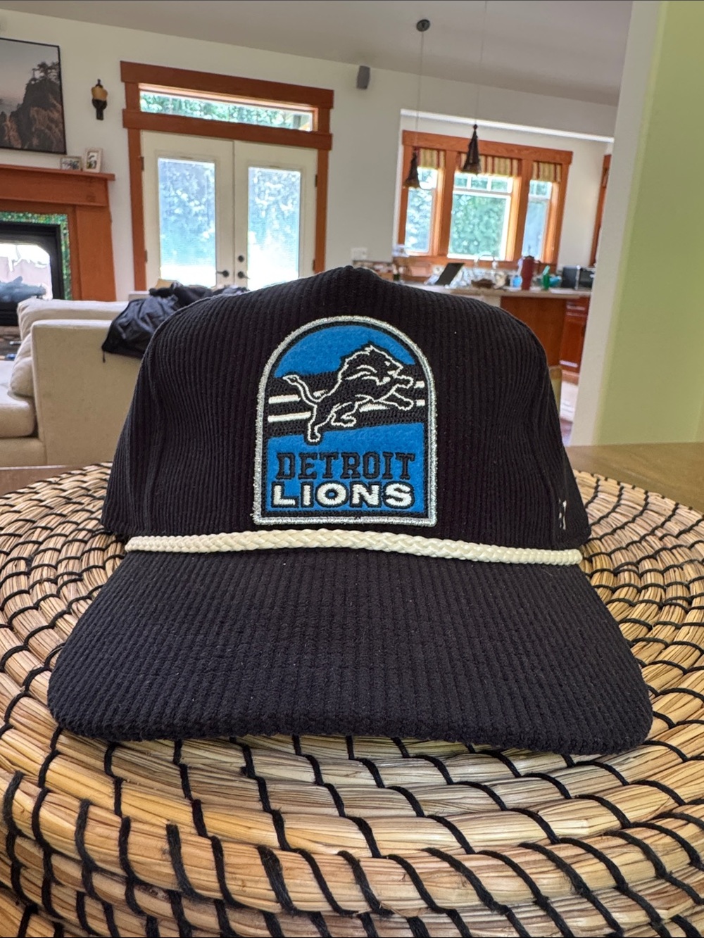 Detroit Lions Corduroy Rope Brim Hat - Black & Blue